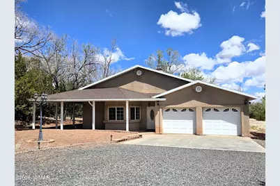 623 E Maricopa Drive, Springerville, AZ 85938 - Photo 1