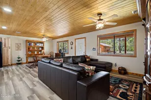 2924 Pine Rim Rd, Overgaard, AZ 85933 - Photo 8
