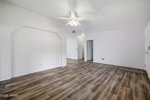 2360 W Pioneer Ct, Show Low, AZ 85901 - Photo 10