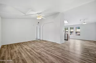 2360 W Pioneer Ct, Show Low, AZ 85901 - Photo 8