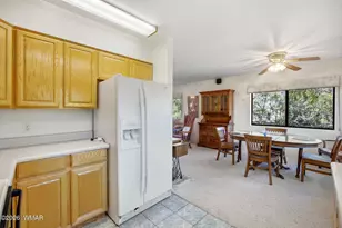 1924 Little Doe Trail, Overgaard, AZ 85933 - Photo 10