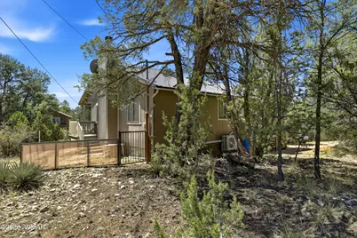 1992 Red Deer Run, Overgaard, AZ 85933 - Photo 26