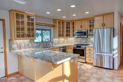 2526 Chiricahua Drive, Show Low, AZ 85901 - Photo 8