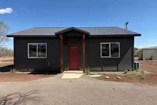 731 Tori Cir, Springerville, AZ 85938 - Photo 2