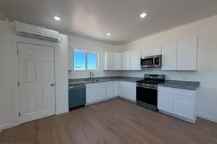 731 Tori Cir, Springerville, AZ 85938 - Photo 4