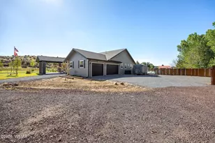 1940 Stonegate Way, Heber, AZ 85928 - Photo 2
