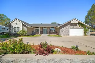 384 N Garth Dr, Eagar, AZ 85925 - Photo 2