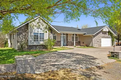 384 N Garth Drive, Eagar, AZ 85925 - Photo 1