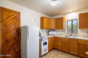3563 Starlite Dr, Overgaard, AZ 85933 - Photo 12