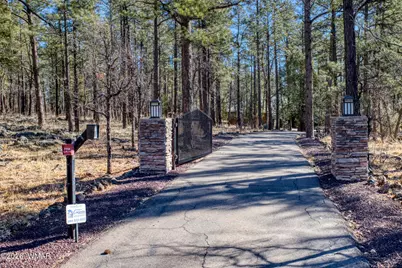 535 E Woodland Lake Road, Pinetop, AZ 85935 - Photo 2