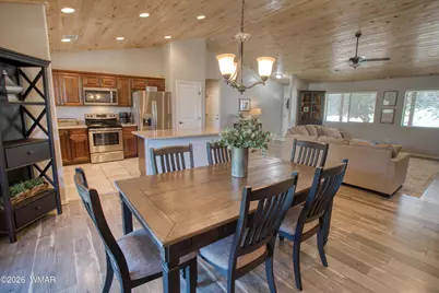 621 Angelas Place, Show Low, AZ 85901 - Photo 10