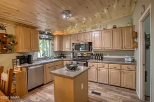 3558 Mark Twain Dr, Pinetop, AZ 85935 - Photo 10
