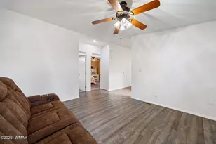 591 S 1st Pl, Show Low, AZ 85901 - Photo 10