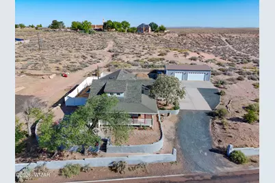 102 Crestview Road, Holbrook, AZ 86025 - Photo 4