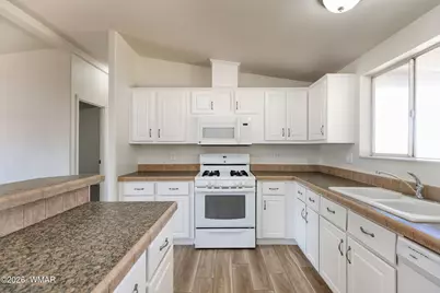 2077 Andelyn Court, Lakeside, AZ 85929 - Photo 8