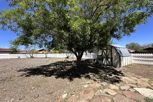 141 S Becker Lake Rd, Springerville, AZ 85938 - Photo 16
