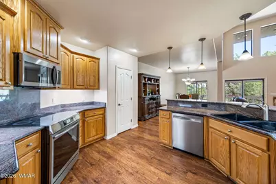 1041 E Pine Oaks Drive, Show Low, AZ 85901 - Photo 6