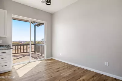 229 N Willis Street, Taylor, AZ 85939 - Photo 10