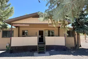 727 S Butler St, Eagar, AZ 85925 - Photo 1