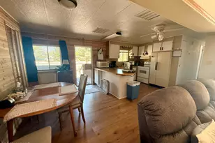 727 S Butler St, Eagar, AZ 85925 - Photo 8
