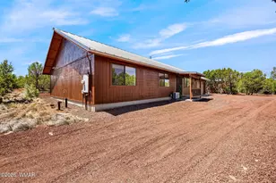 156 Co Rd 3158, Vernon, AZ 85940 - Photo 2