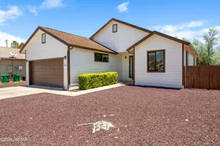 869 S Hunters Run, Show Low, AZ 85901 - Photo 2