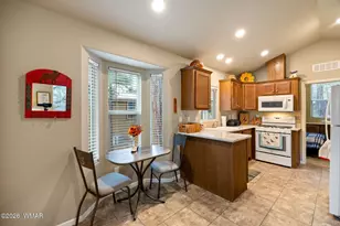 3851 Vacation Village Dr Unit, Show Low, AZ 85901 - Photo 10