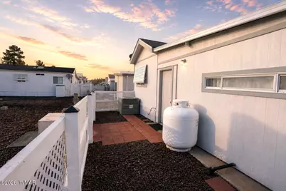 270 N Clark Road, Unit 329 #329, Show Low, AZ 85901 - Photo 6