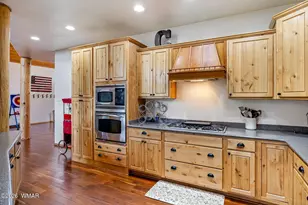 2231 Fairway Dr, Overgaard, AZ 85933 - Photo 20