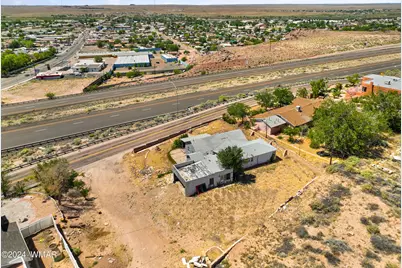202 N 2nd Avenue, Holbrook, AZ 86025 - Photo 6