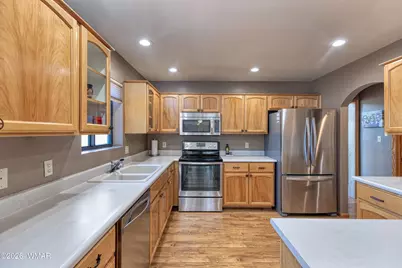 2287 Thunderbird Way, Overgaard, AZ 85933 - Photo 4