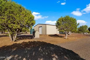 61 County Rd 3114, Vernon, AZ 85940 - Photo 40