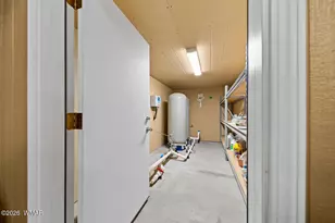 61 County Rd 3114, Vernon, AZ 85940 - Photo 26