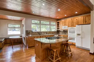 3038 Chestnut Cir, Pinetop, AZ 85935 - Photo 6
