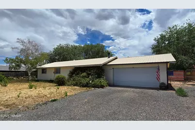 1320 W 5th Street, Saint Johns, AZ 85936 - Photo 1