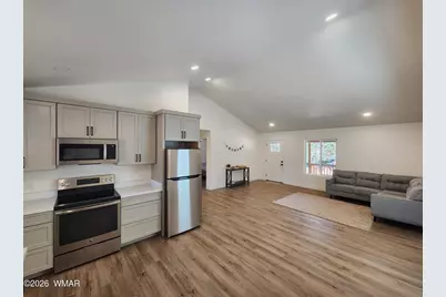 2053 Thousand Pines Drive, Overgaard, AZ 85933 - Photo 4