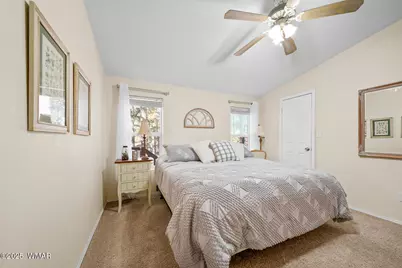 1001 S Cherokee Drive, Show Low, AZ 85901 - Photo 16