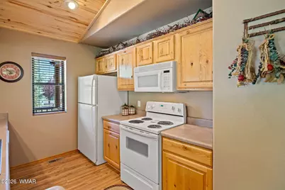2335 N Buffalo Loop, Overgaard, AZ 85933 - Photo 6