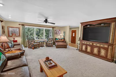 8745 Country Club Drive, Pinetop, AZ 85935 - Photo 10
