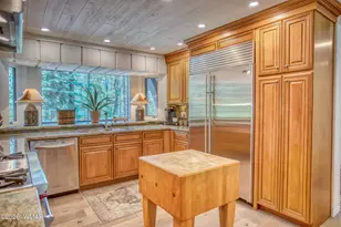 3280 Red Robin Rd, Pinetop, AZ 85935 - Photo 14