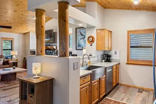 2660 Palomino Trail, Overgaard, AZ 85933 - Photo 4
