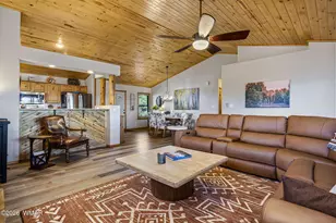2660 Palomino Trail, Overgaard, AZ 85933 - Photo 8