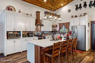 2207 4 Point Cir, Overgaard, AZ 85933 - Photo 12