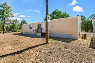 3466 Evergreen Dr, Overgaard, AZ 85933 - Photo 24