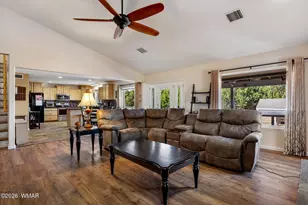 939 Mountain Trail, Show Low, AZ 85901 - Photo 8