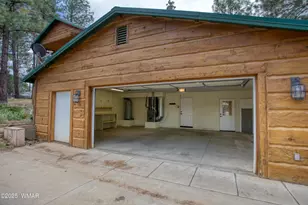 1420 E Meadow View Pl, Show Low, AZ 85901 - Photo 24