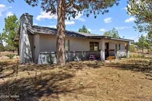 2727 Pine Meadow Dr, Overgaard, AZ 85933 - Photo 2
