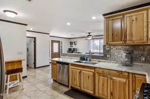 2727 Pine Meadow Dr, Overgaard, AZ 85933 - Photo 12
