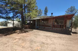 945 Full House Ln, Show Low, AZ 85901 - Photo 2