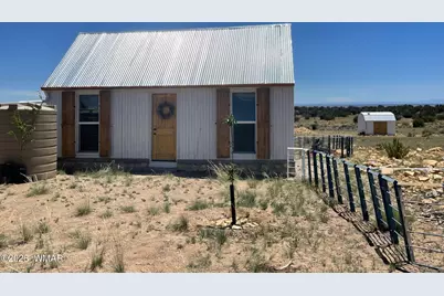 230 E Woodland Ranch Road, Saint Johns, AZ 85936 - Photo 2
